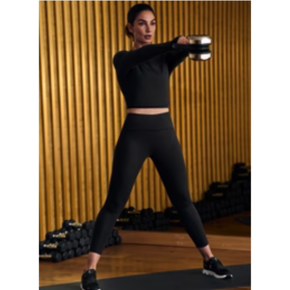 NWT - Beyond Yoga - POWERBEYOND™ Strive Midi Legging
